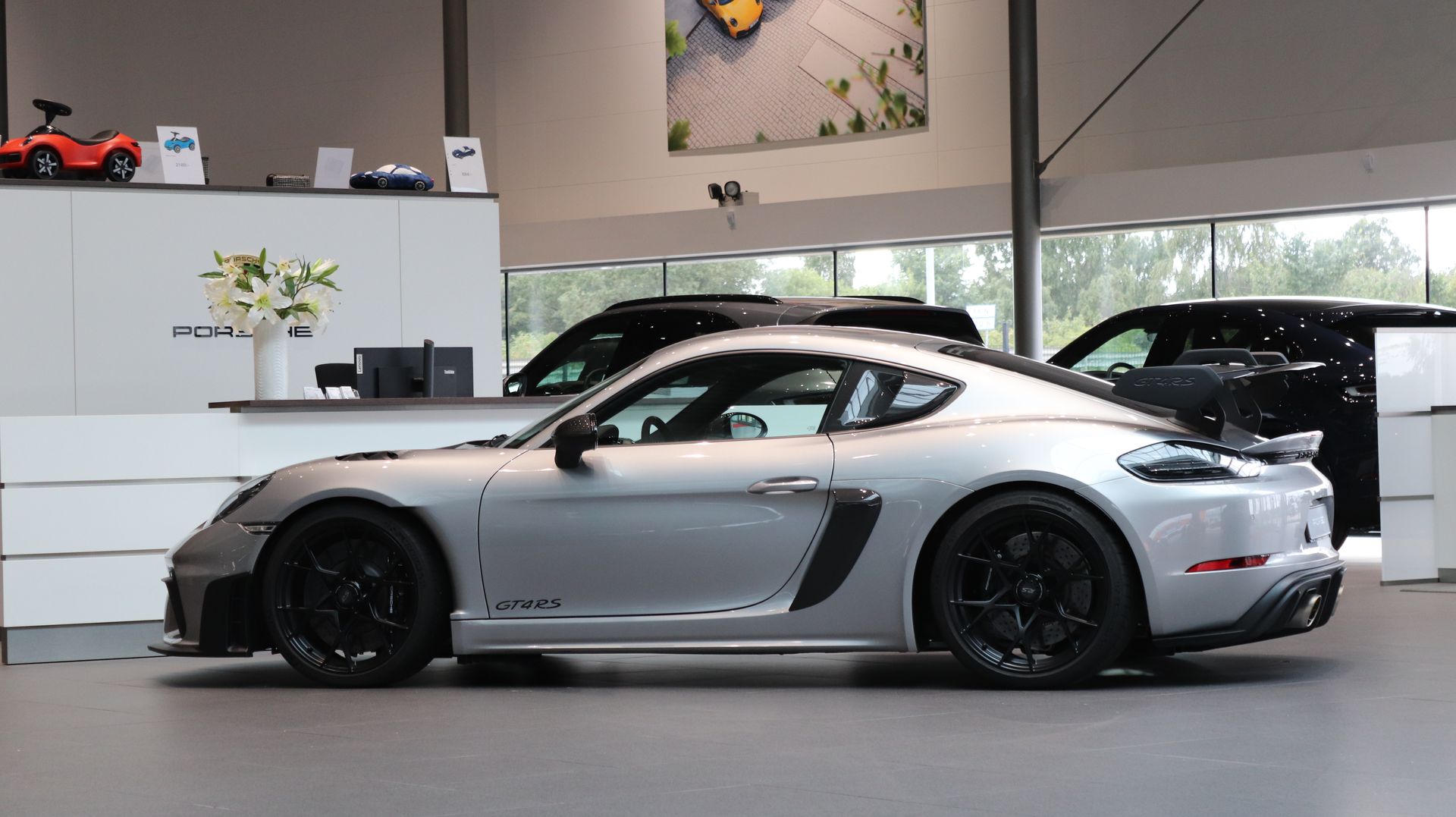 Porsche 718 GT4 RS 2024, photo 6/10