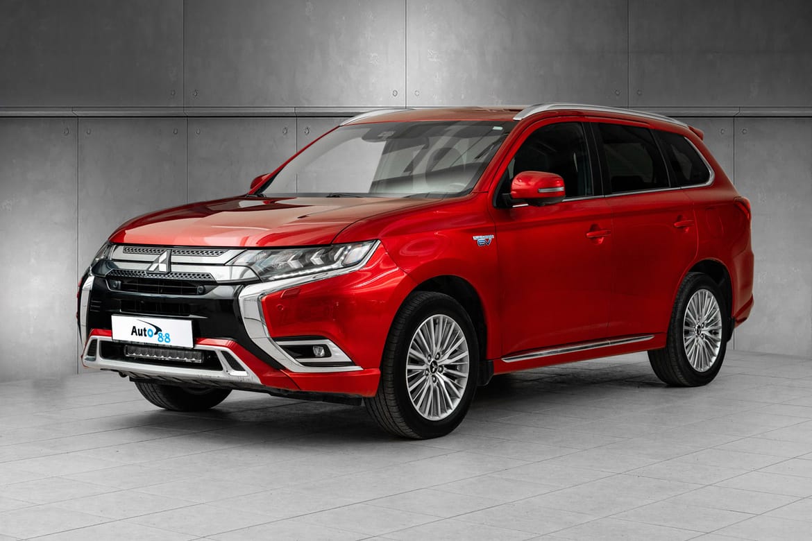 Mitsubishi Outlander PHEV 2020