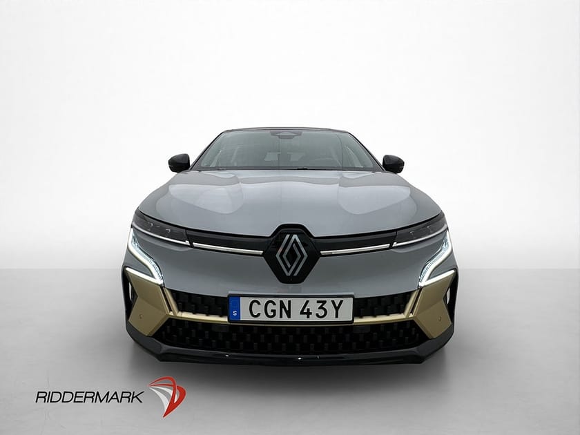 Bild 2 av Renault Mégane E-TECH 60 kWh Iconic 360° H/K CarPlay Skinn