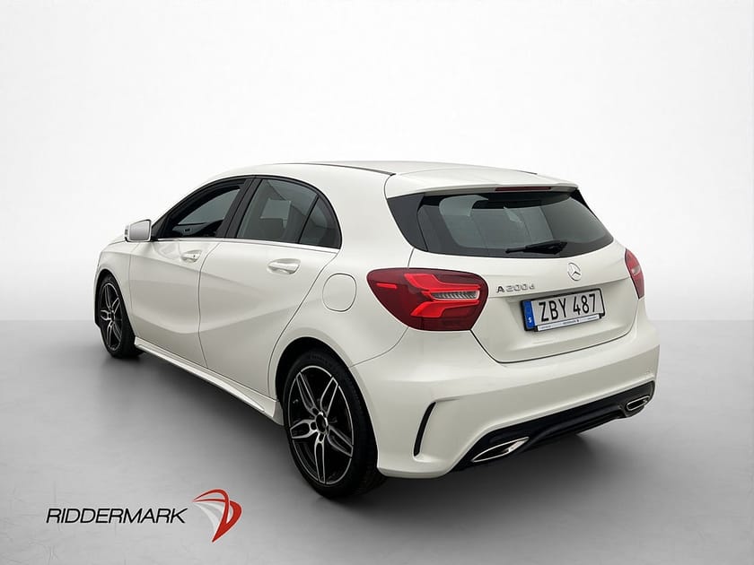 Bild 5 av Mercedes-Benz A 200 d A200 AMG Style Backkamera Halvskinn