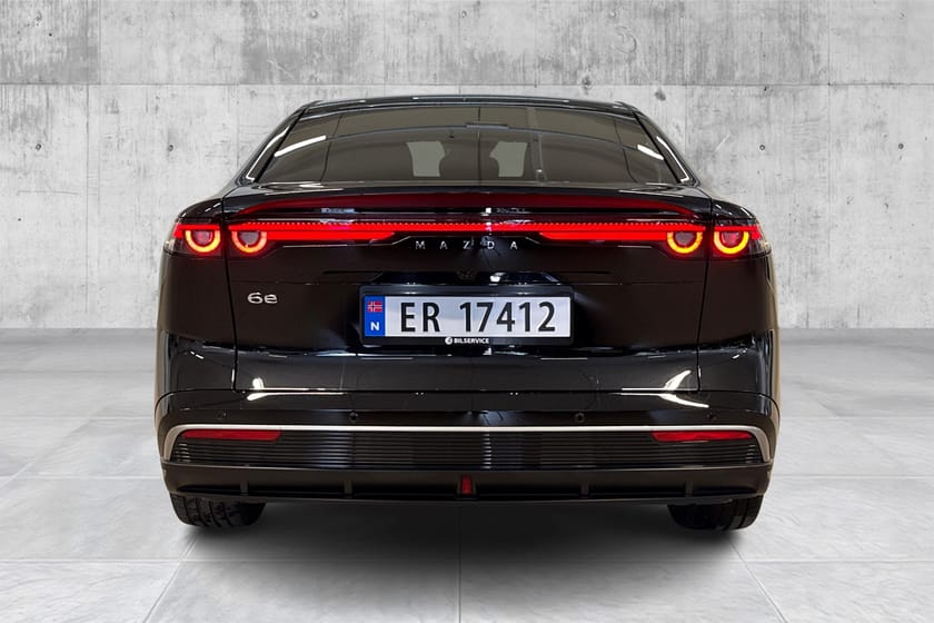 Bilde 4 av Mazda 6e Standard Range SR Takumi/360/Panorama/Sony/HeadUp/479wltp