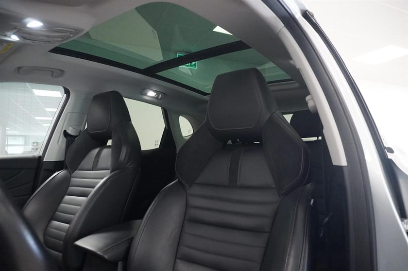 Bild 4 av MG EHS PHEV Luxury 360 Elstol CarPlay