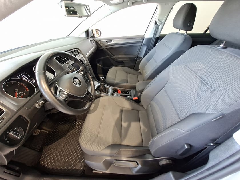 Bild 5 av Volkswagen Golf Sportscombi SC 1,2 TSI 105 MASTERS
