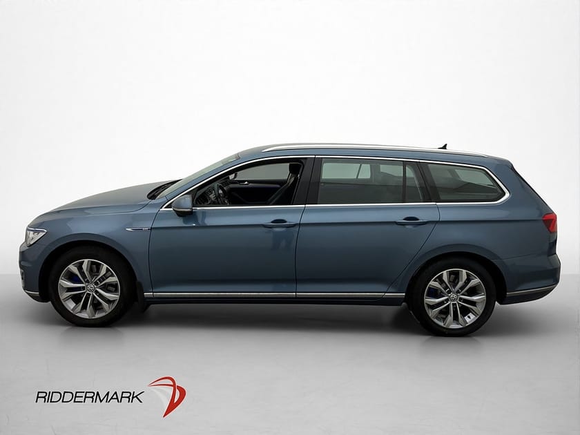 Bild 4 av Volkswagen Passat Variant GTE TSI 218hk P-sensor Carplay Adapt-Fart