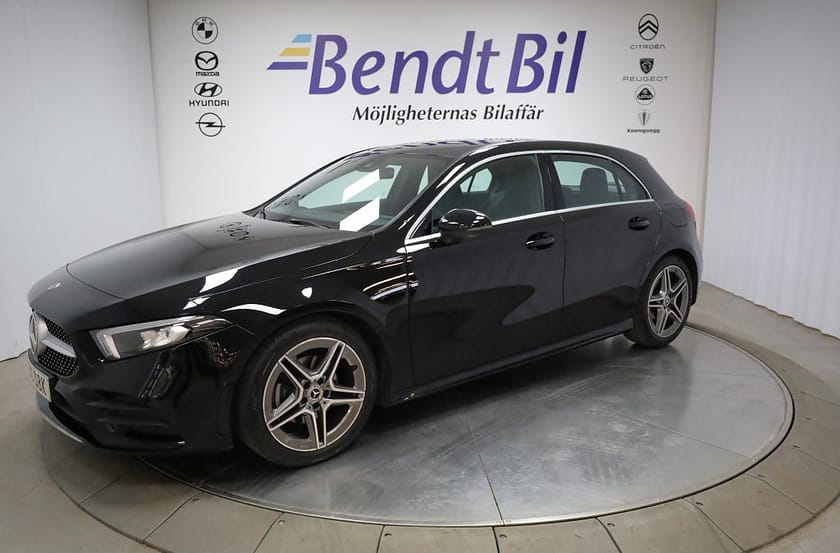 Bild 4 av Mercedes-Benz A 180 7G-DCT AMG Line | Dragkrok | Backkamera | En ägare