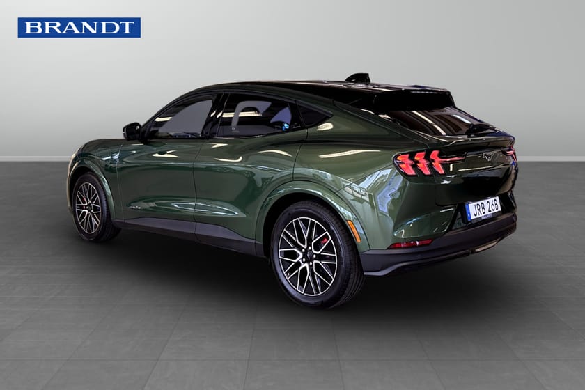 Bild 2 av Ford Mustang Mach-E Long Range Premium RWD, (88 kWh) 276 hk (203 kW) 600km