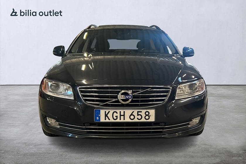 Bild 3 av Volvo V70 D2 aut Momentum 116hk Taklucka Drag P-värm Rattvärme