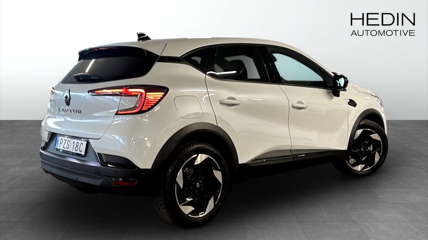 Bild 2 av Renault Captur TECHNO MILDHYBRID 140 EDC *DEMO*