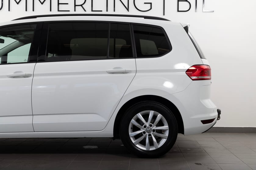 Bild 5 av Volkswagen Touran 7-seater 1.2 TSI 110hk 7-sits/Backkamera/Dragkrok