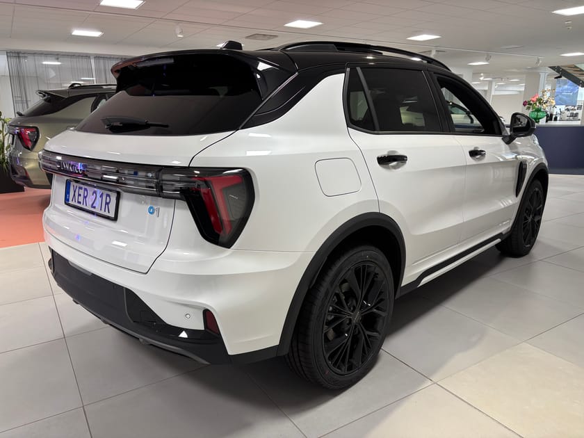 Bild 2 av Lynk & Co 01 PHEV