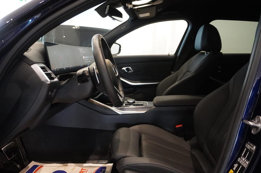 Bild 5 av BMW 330e xDrive Touring M Sport Active Edt. Drag HiFi Fartpilot BSI