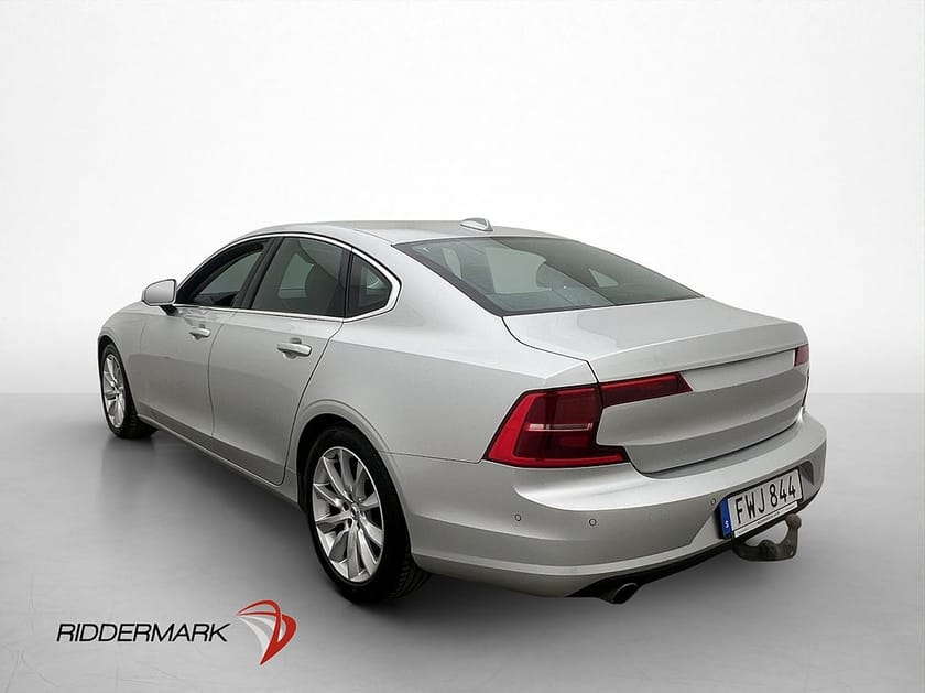 Bild 5 av Volvo S90 D4 AWD 190hk Momentum Värmare Drag Kamera GPS BLIS