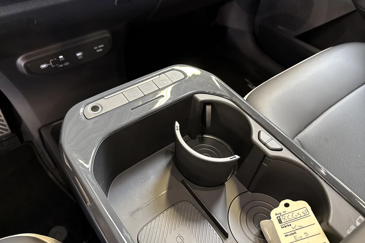 picture of a car