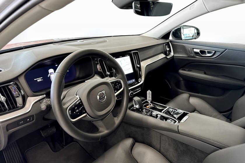 Bild 5 av Volvo V60 T6 Plus Dark Nordic Edition