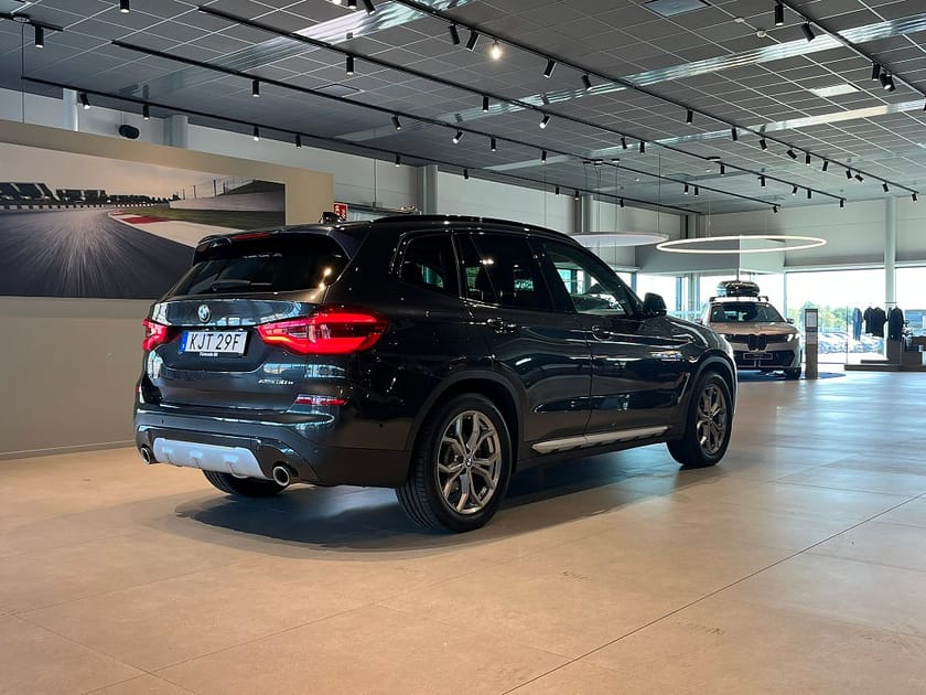 Bild 4 av BMW X3 xDrive30e X Line Rattvärme Dragkrok HiFi Navi