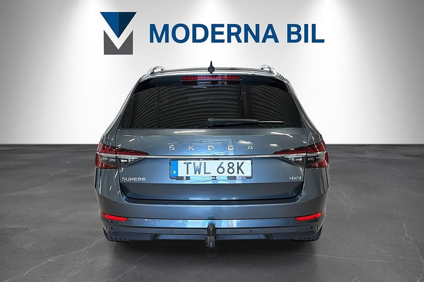 Bild 5 av Škoda Superb Kombi Skoda 2.0 TDI 190hk 4x4 Style + Business Moms Drag Skinn Bkam