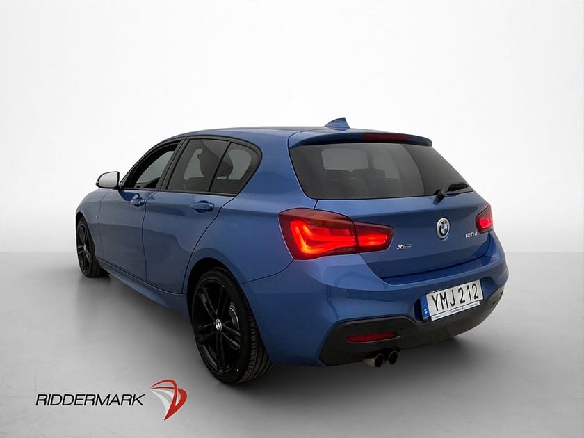 Bild 5 av BMW 120d xDrive 190hk M Sport Taklucka Skinn Sensorer