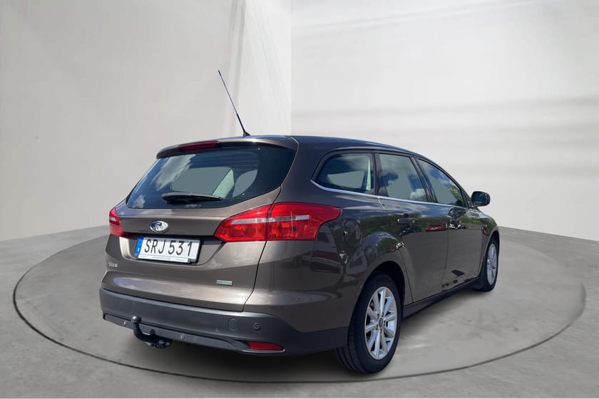 Bild 3 av Ford Focus Kombi 1.0 EcoBoost (125hk) Titanium AC Drag
