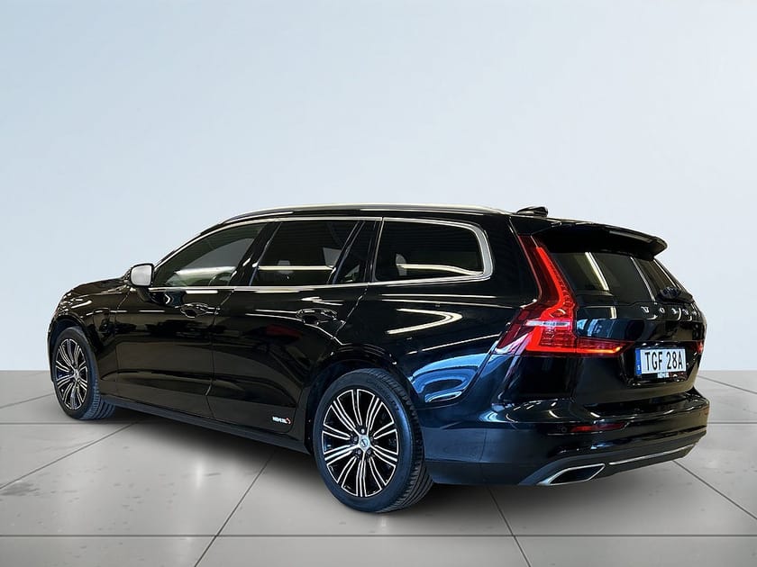 Bild 5 av Volvo V60 T6 AWD Inscription Drag/Pano/Kamera/P-Värm/S&V/55km