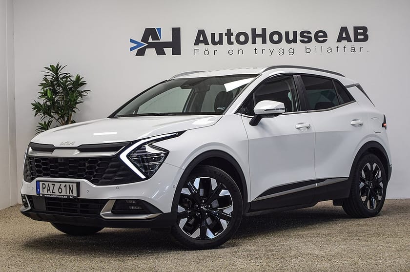 Bild 1 av Kia Sportage PHEV 4WD Advance H/K 360 Drag Navi CarPlay Elstolar