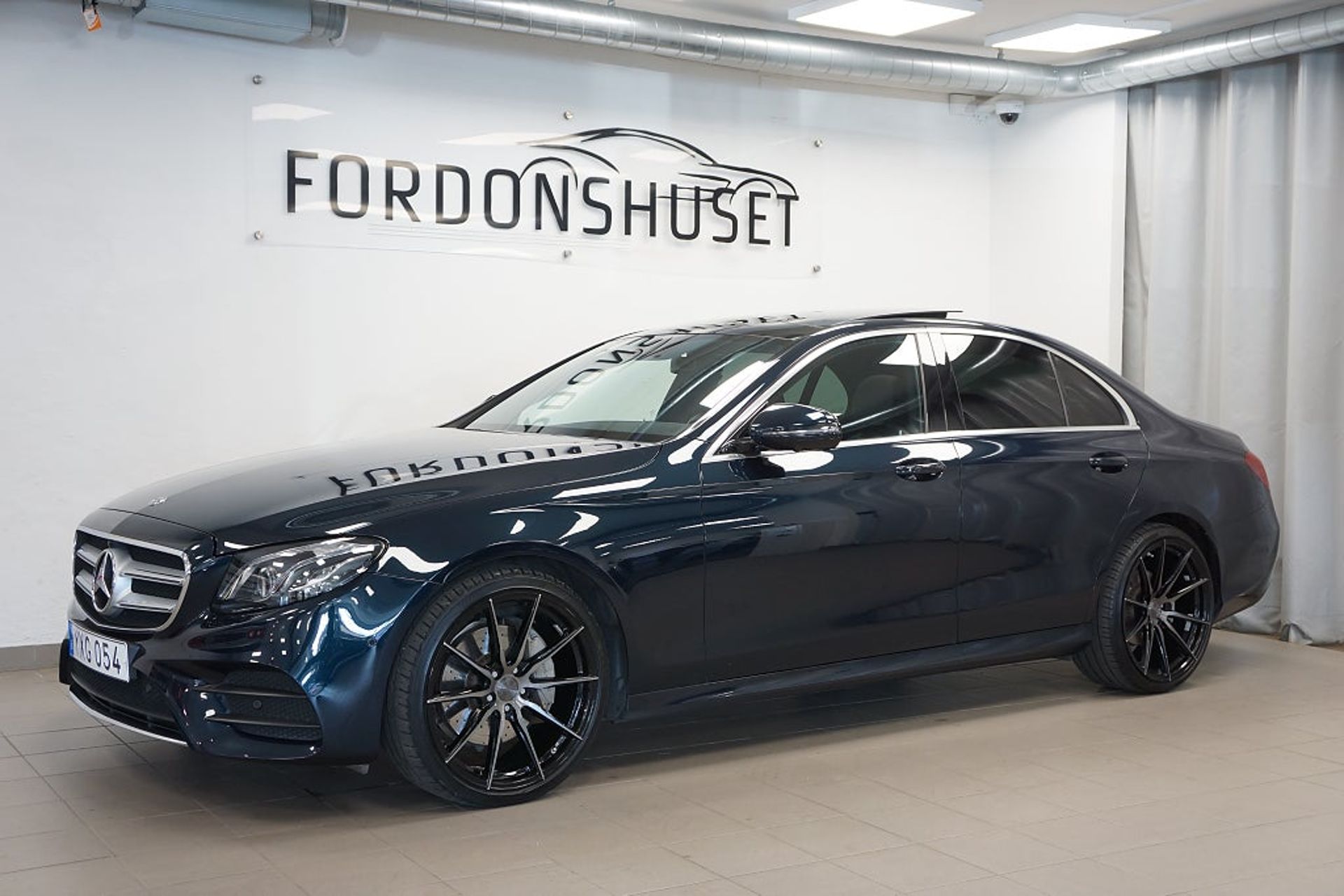 Mercedes-Benz E