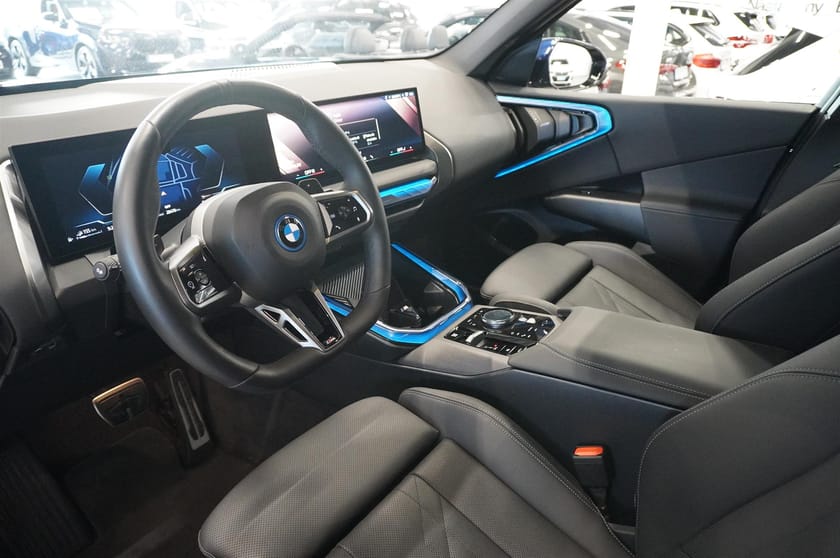 Bild 2 av BMW X3 30e xDrive