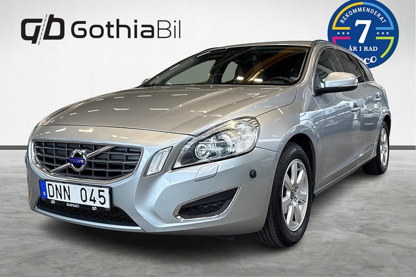 Bild 1 av Volvo V60 D2 Aut Momentum Farthållare Värmare Drag Kamrem Bytt