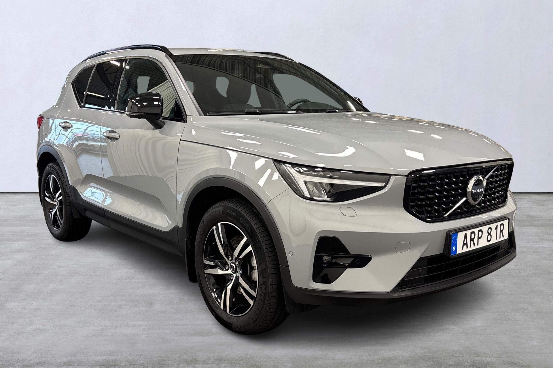 Volvo XC40 B3 FWD Bensin Plus Dark 2025, kuva 6/10
