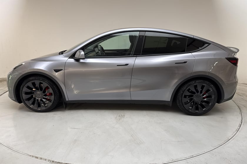 Bild 2 av Tesla Model Y Performance 