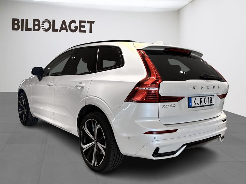 Bild 3 av Volvo XC60 Recharge T6 Ultimate Dark(DRAG/PANO/H&K)