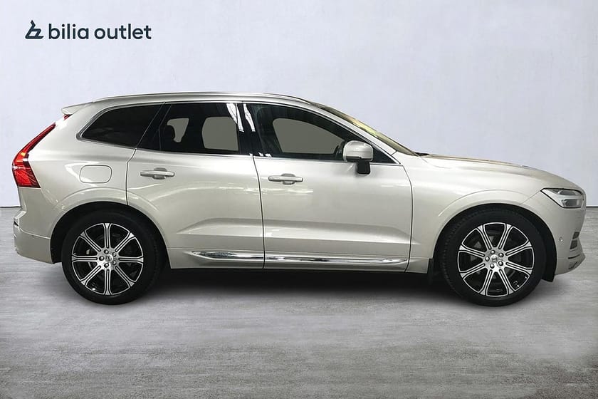 Bild 5 av Volvo XC60 D5 AWD Inscription 235hk Pano HuD B&W Drag 360° Luftfjä