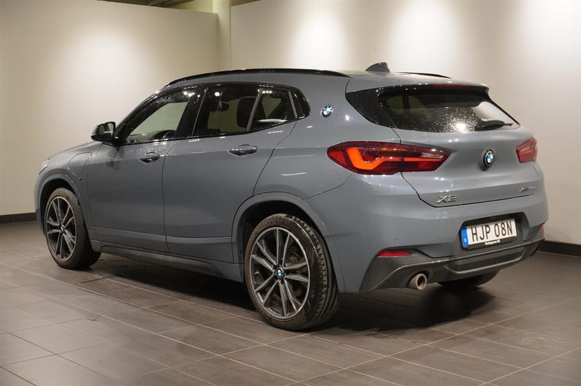 Bild 2 av BMW X2 xDrive25e M Sport Innovation Fartpilot HiFi Kamera HUD