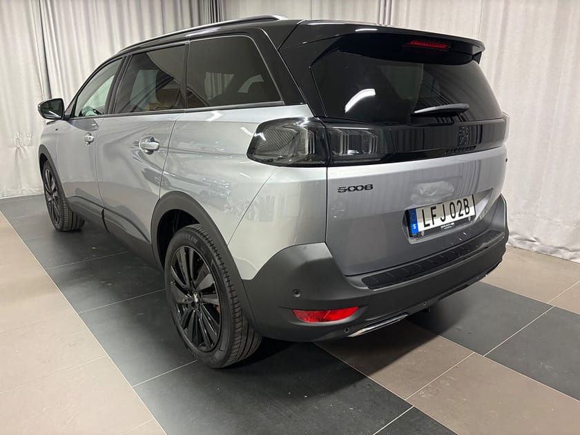 Bild 3 av Peugeot 5008 PT 130 AUT Black Pack & Motoriserad Baklucka