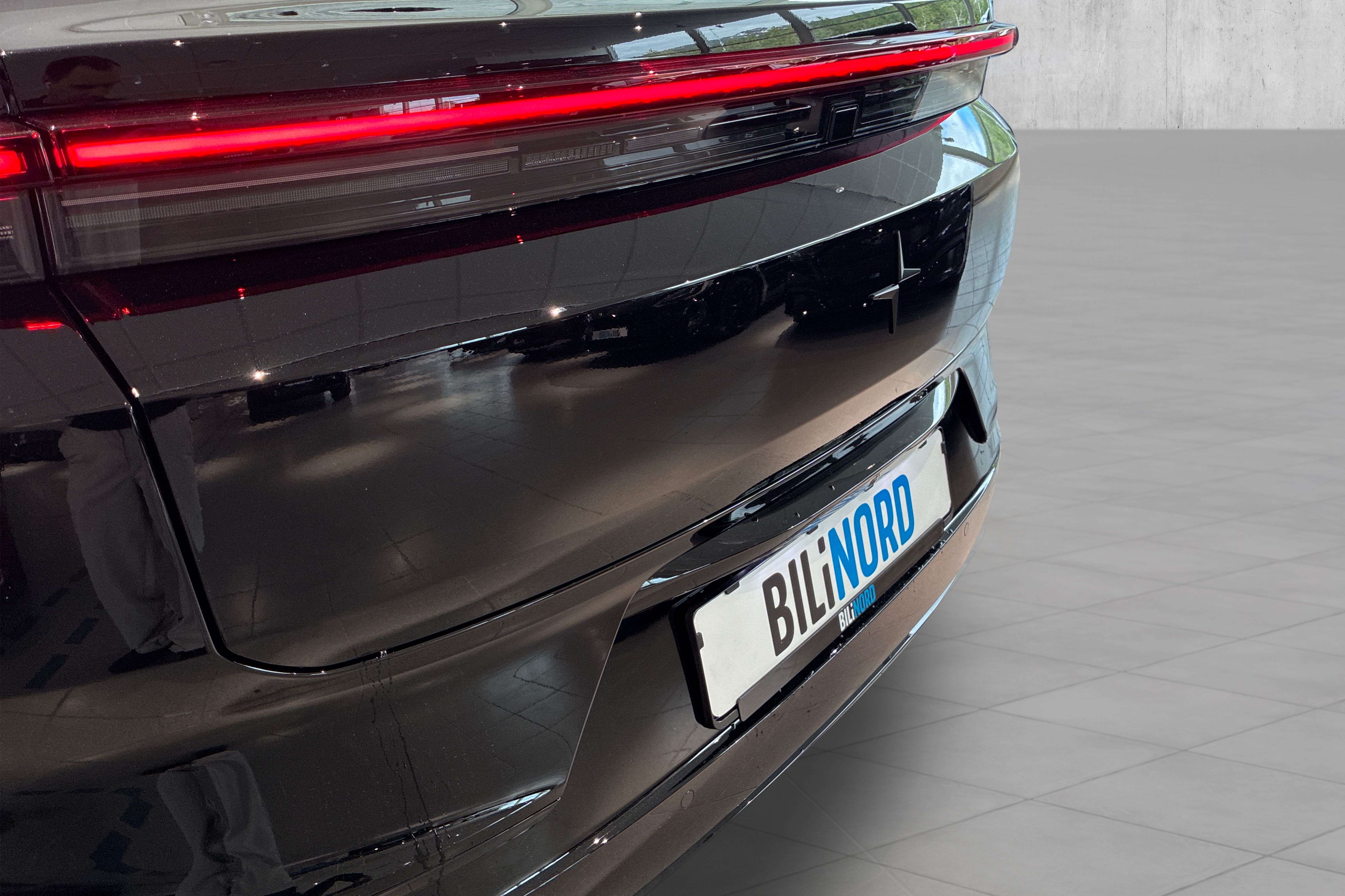Polestar 4 Long Range Dual motor bilde 8