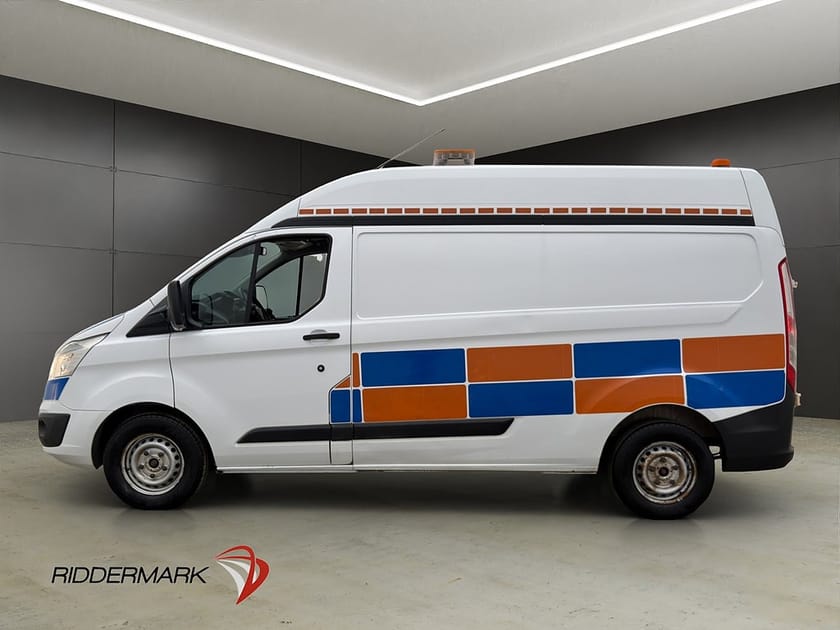 Bild 4 av Ford Transit Custom 290 transit-custom L2H2 Värmare Dragkrok B-Kamera V-Inredd