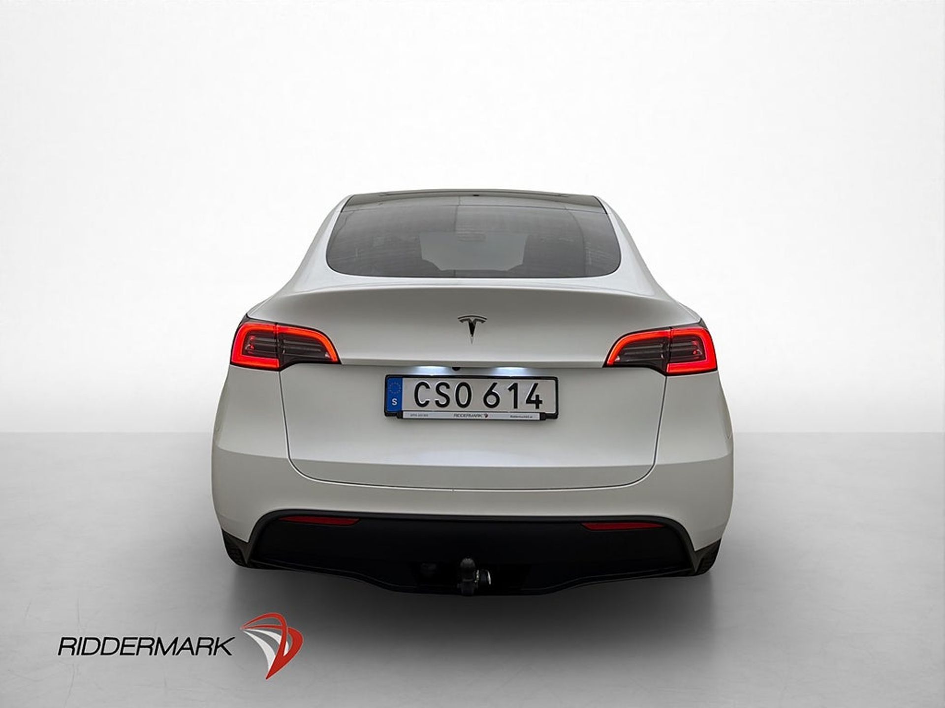 Tesla Model Y 2023, kuva 4/10