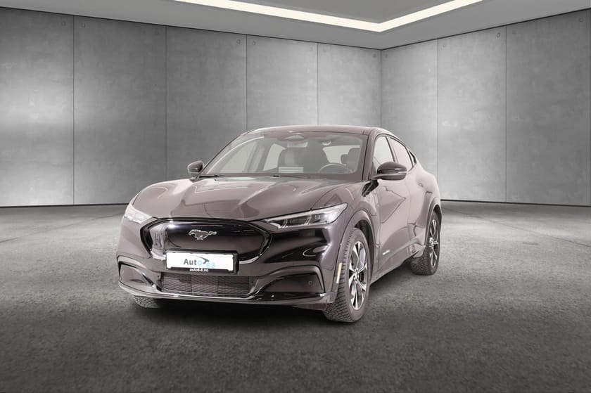 Bilde 1 av Ford Mustang Mach-E Standard Range AWD Premium| Ryggekamera | Adaptiv | | B&O