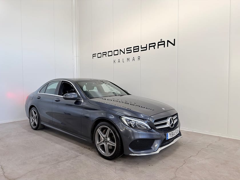 Bild 2 av Mercedes-Benz C 220 d 4MATIC AMG Line Burmester Navi Drag