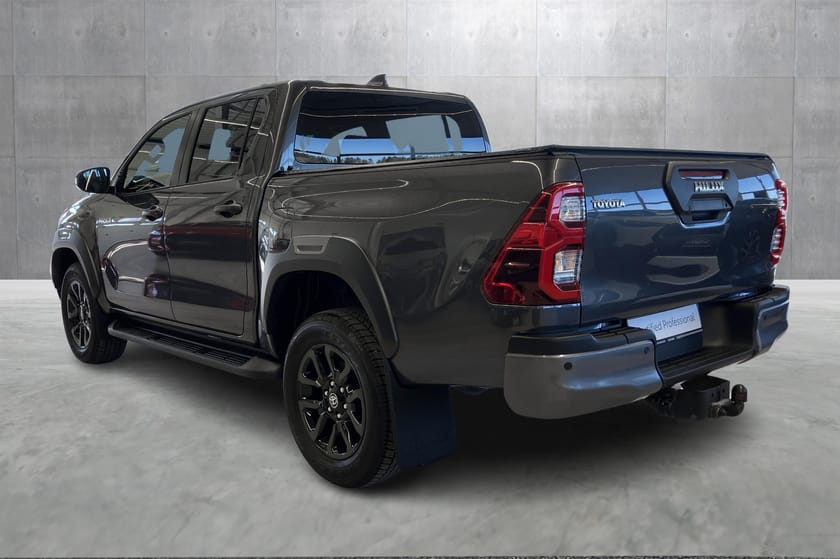 Bilde 3 av Toyota Hilux Dobbelcab Dobbelcab, 2.8l - SR+ Invisible X, Eber
