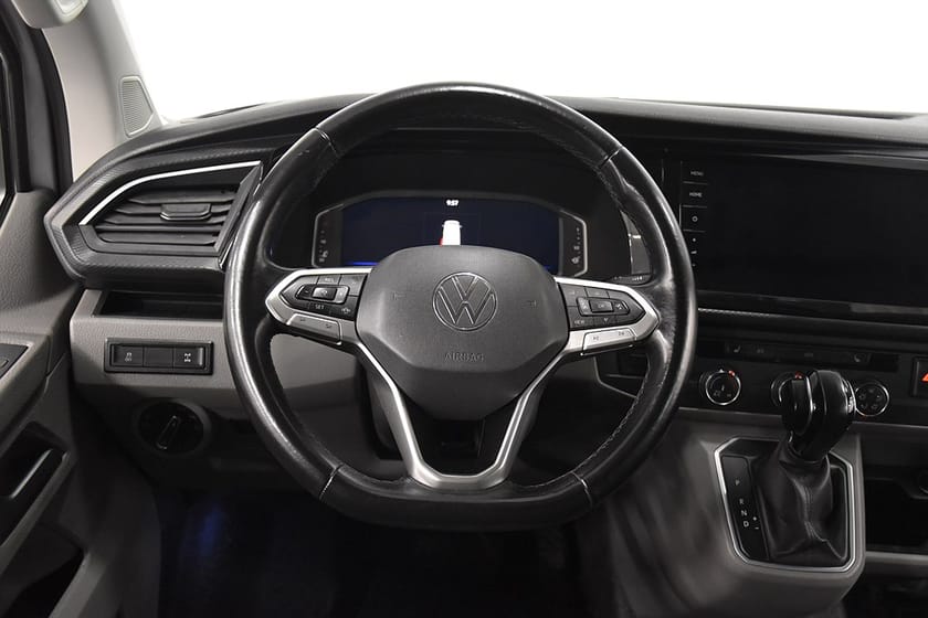 Bild 2 av Volkswagen Transporter Kombi T30 2.0 4Motion SN Markis D-värm Navi Dragkrok