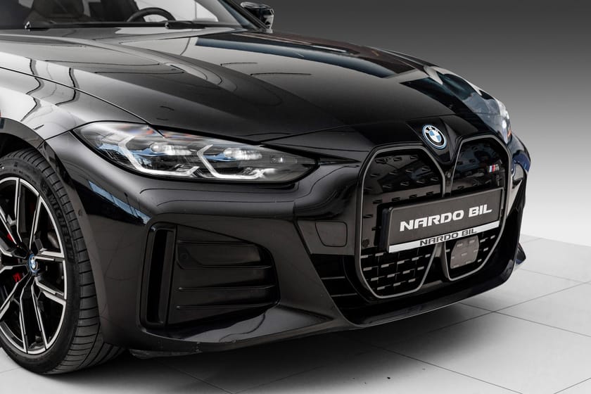 Bilde 2 av BMW i4 M50 xDrive Gran Coupé Supercharged/M-Sport Seter/Krok/H&K/Laser