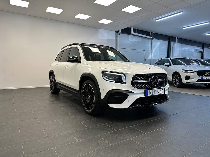 Bild 5 av Mercedes-Benz GLB 220 d 4MATIC AMG Line 7 SITS Pano Keyless Carplay MOMS