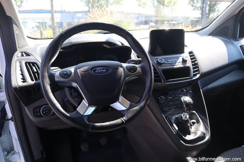 Bild 3 av Ford Transit Connect 220 LWB 1.0 L2 Trend EcoBoost FlexFuel 100hk Dragkrok