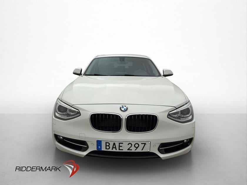 Bild 2 av BMW 118d 118 143hk Sport line Bluetooth Farthållare P-Sensorer
