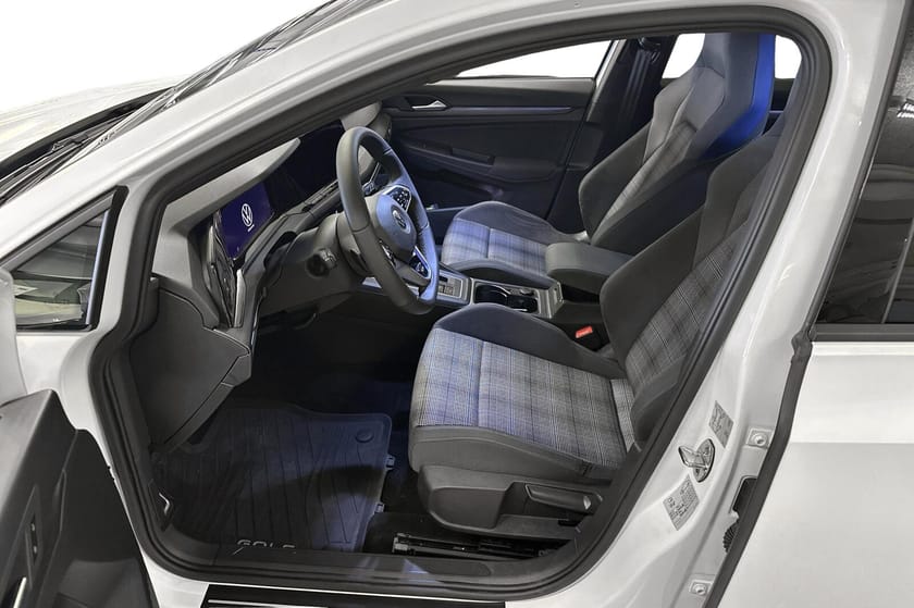 Bilde 5 av Volkswagen Golf GTE 8   ehybrid      dsg