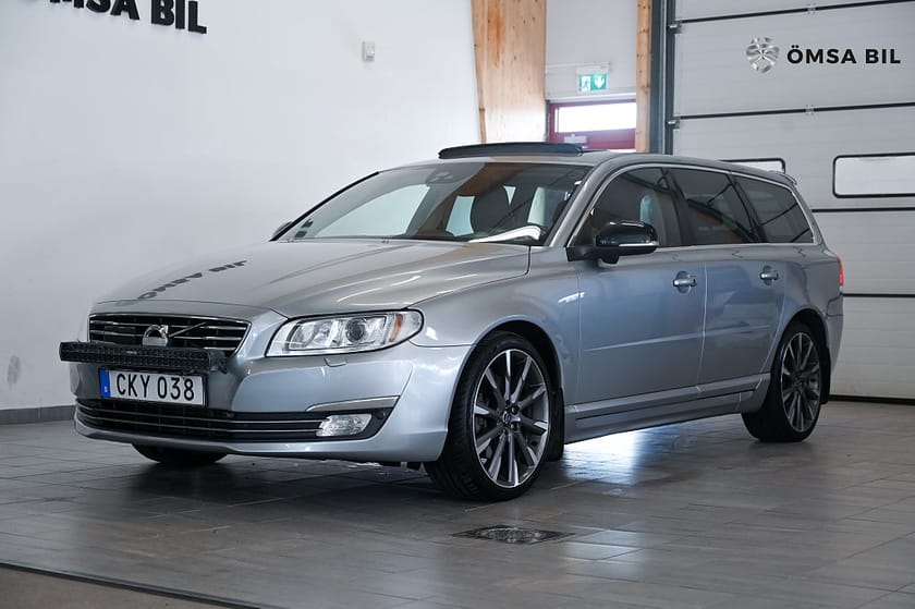 Bild 2 av Volvo V70 D5 AWD Summum Taklucka BLIS Adapt Farth NYBES 215hk