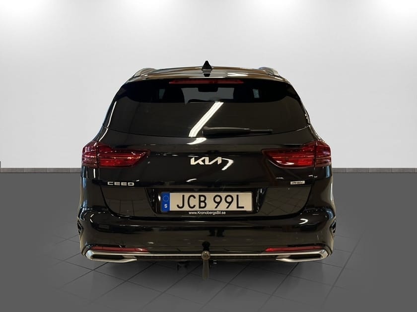 Bild 5 av Kia Ceed Sportswagon Plug-in Hybrid SW DCT 141hk Advance "Drag"