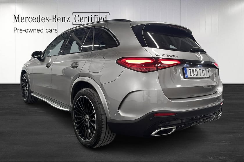 Bild 4 av Mercedes-Benz GLC 300 e 4MATIC AMG Night Panorama