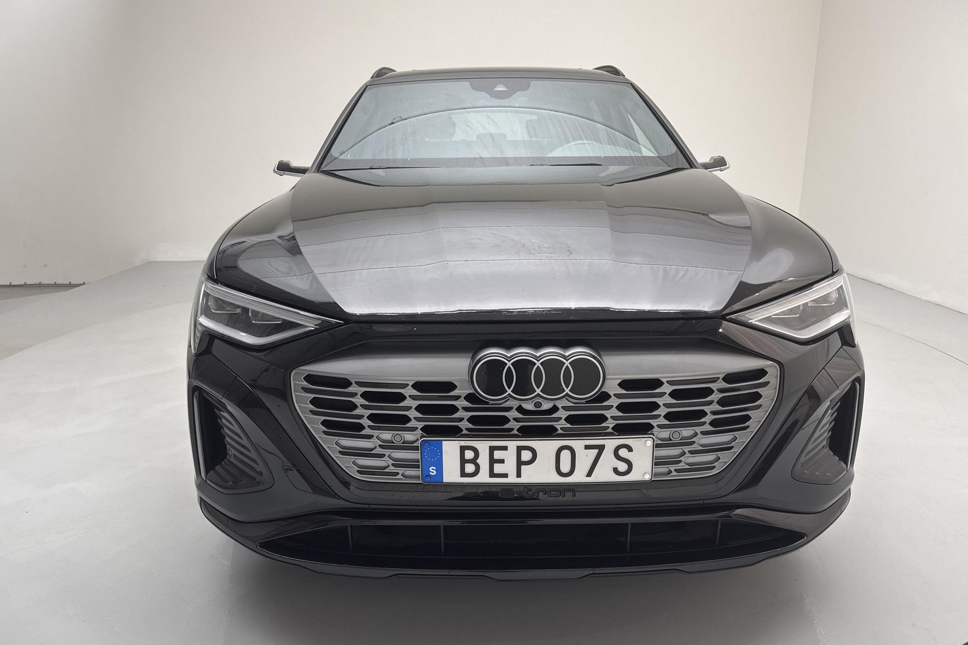 Audi Q8 e-tron Q8 55 e-tron quattro 2024, bild 5/10