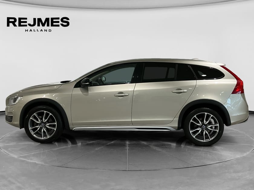 Bild 3 av Volvo V60 Cross Country D4 AWD Classic Pro